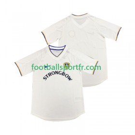 Tenue Leeds United 2000 2001 Retro Domicile Maillot de Foot